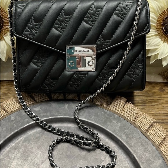 🌟Rare🌟Michael Kors Rose Quilt Shoulder bag - Picture 2 of 6